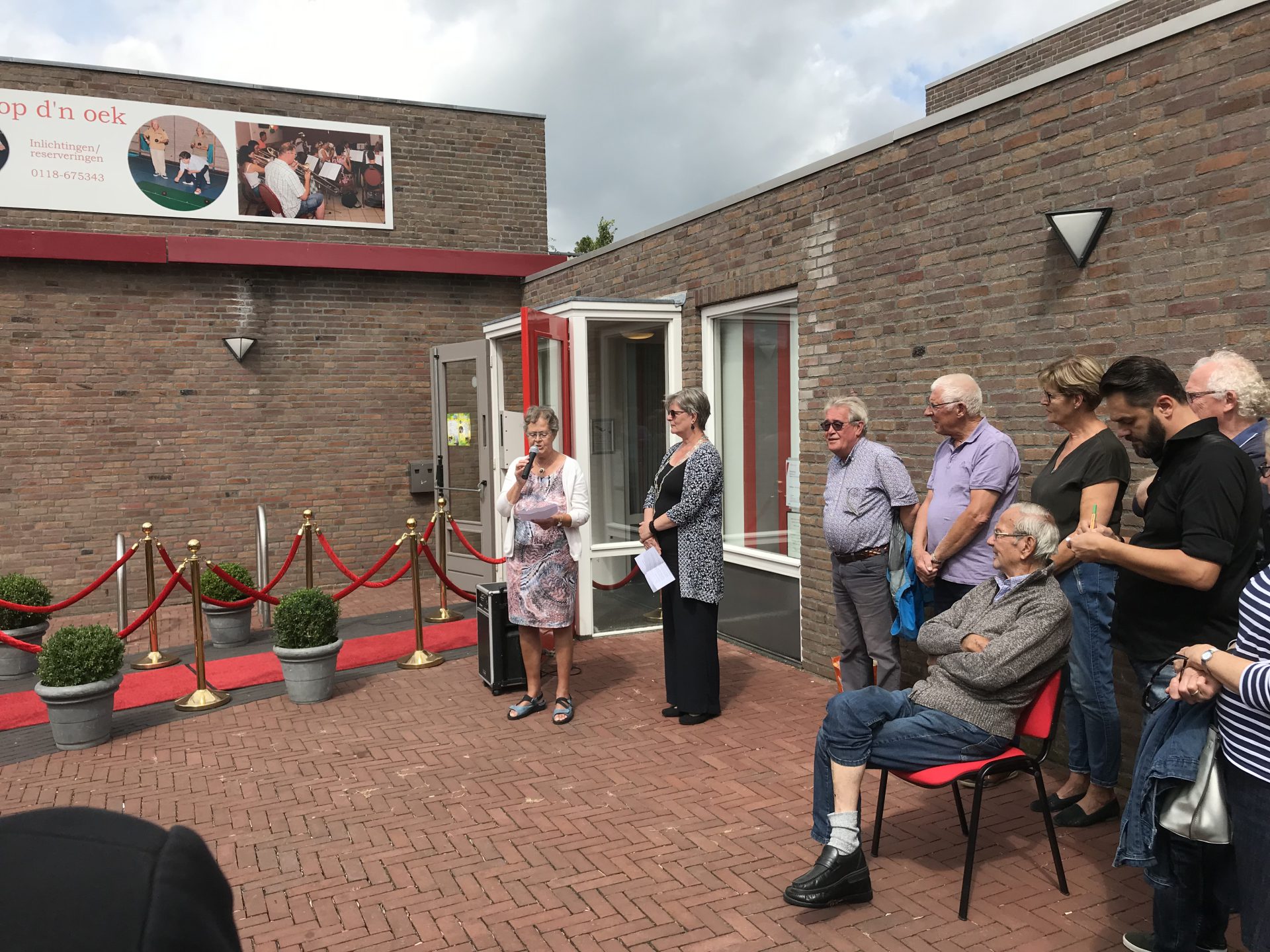 Nieuwland Opening van dorpsfeest door Krina de Visser tijdens 50-jarig bestaan dorpsvereniging 2019