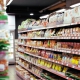 Supermarkt schap met rijen producten | Mijn Keus