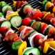 vlees en groente spies op de barbecue | Mijn Keus